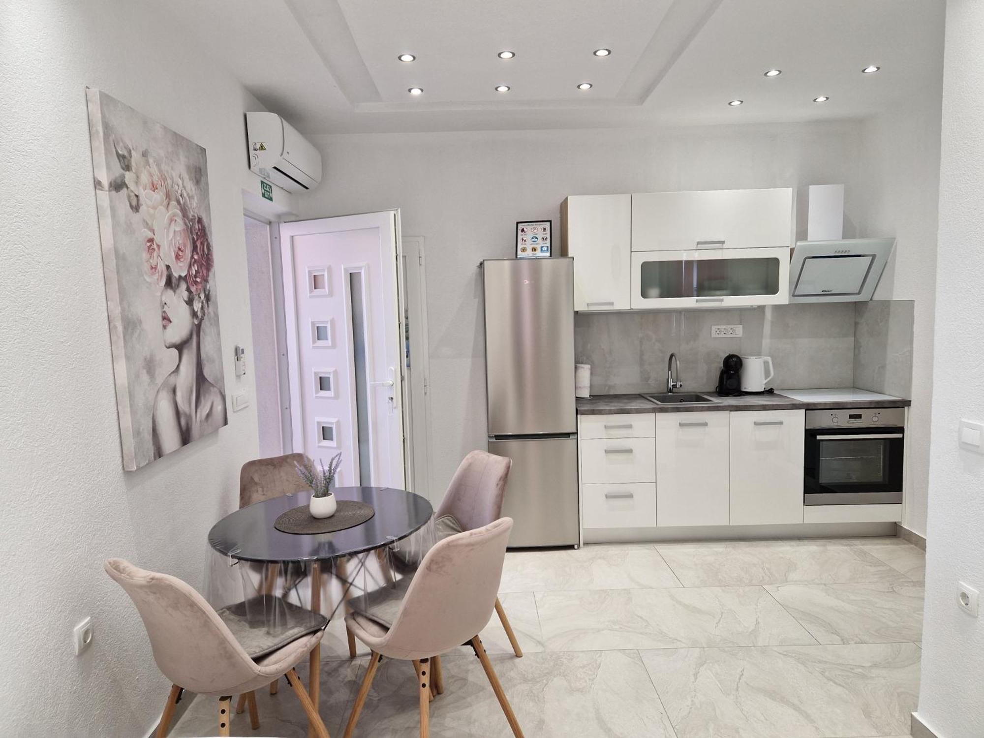Apartmani Lavanda Centar Makarska Exterior foto